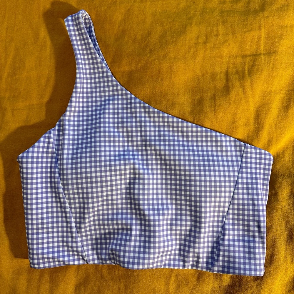 Checkered, one shoulder athletic purple top!